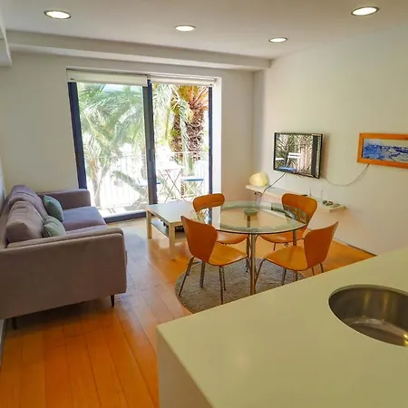 شقة Port Alegre Attic By Hello Homes سيدجيس