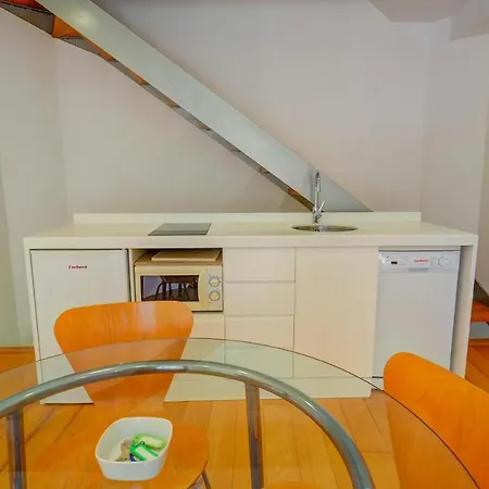 Port Alegre Attic By Hello Homes شقة